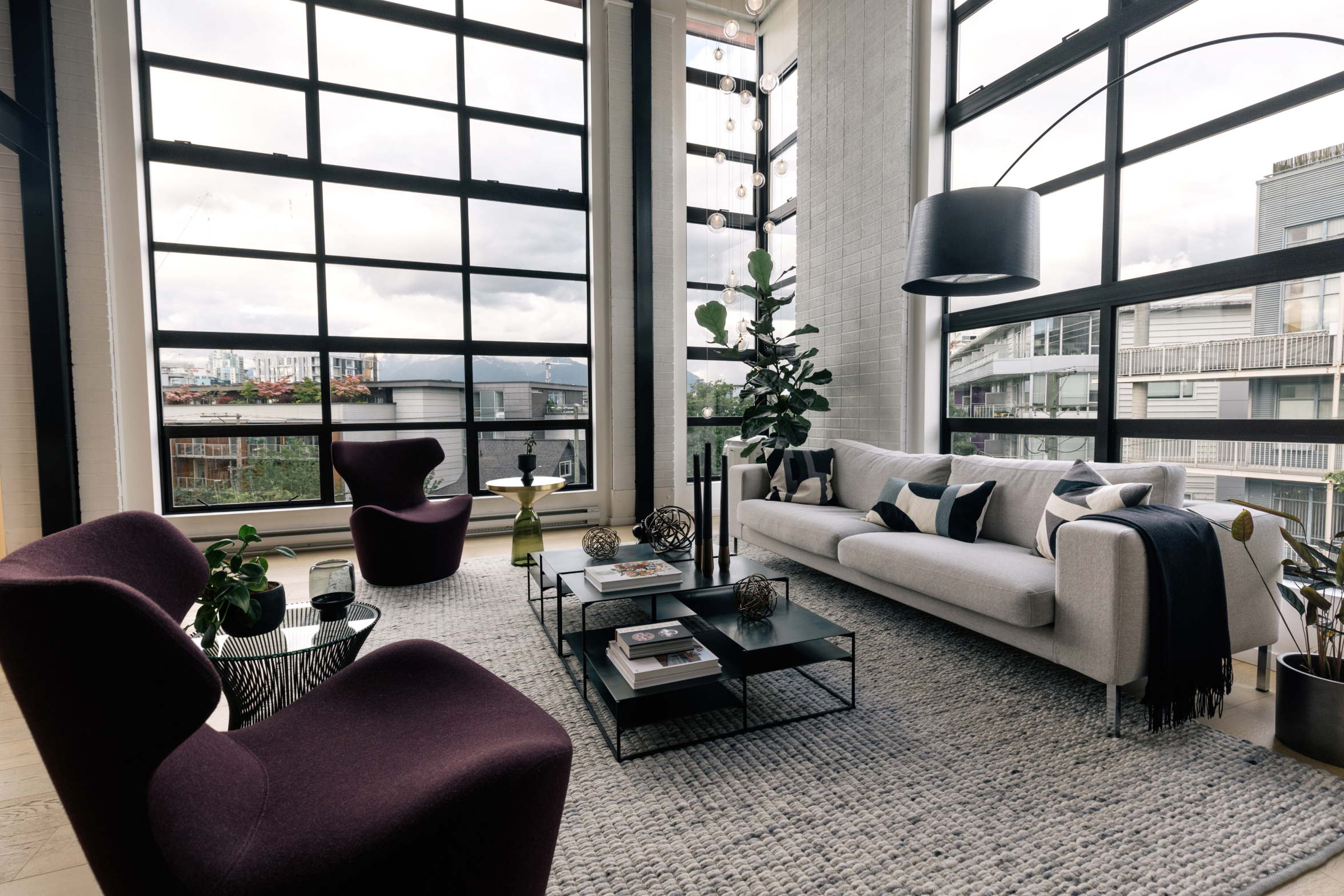 Modern and contemporary space with dynamic and unique feel