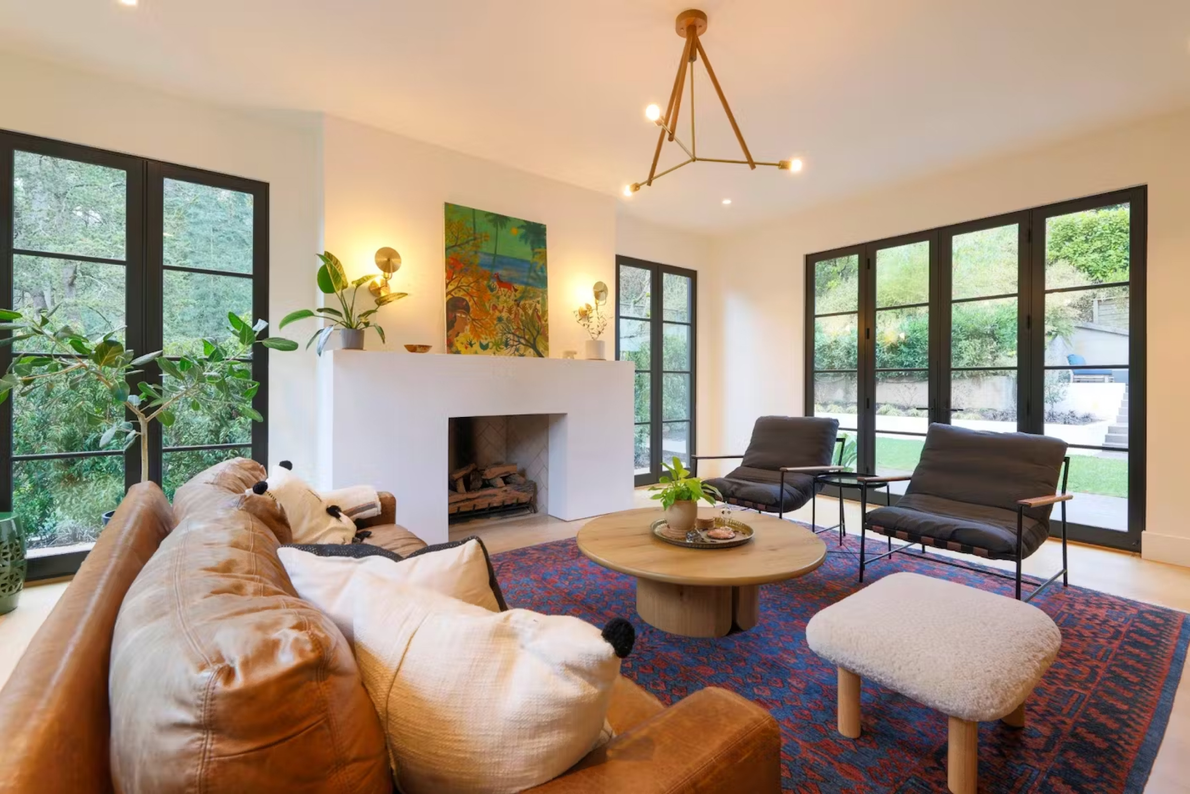 Modern, minimal and sleek home with lots of space